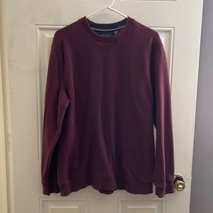 Mens Large Arrow brand crewneck